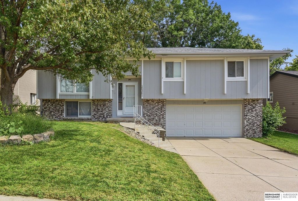 15361 U Street, Omaha