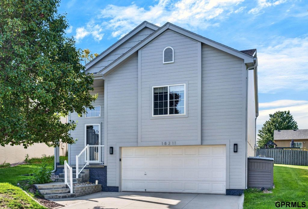18211 Edna Street, Omaha