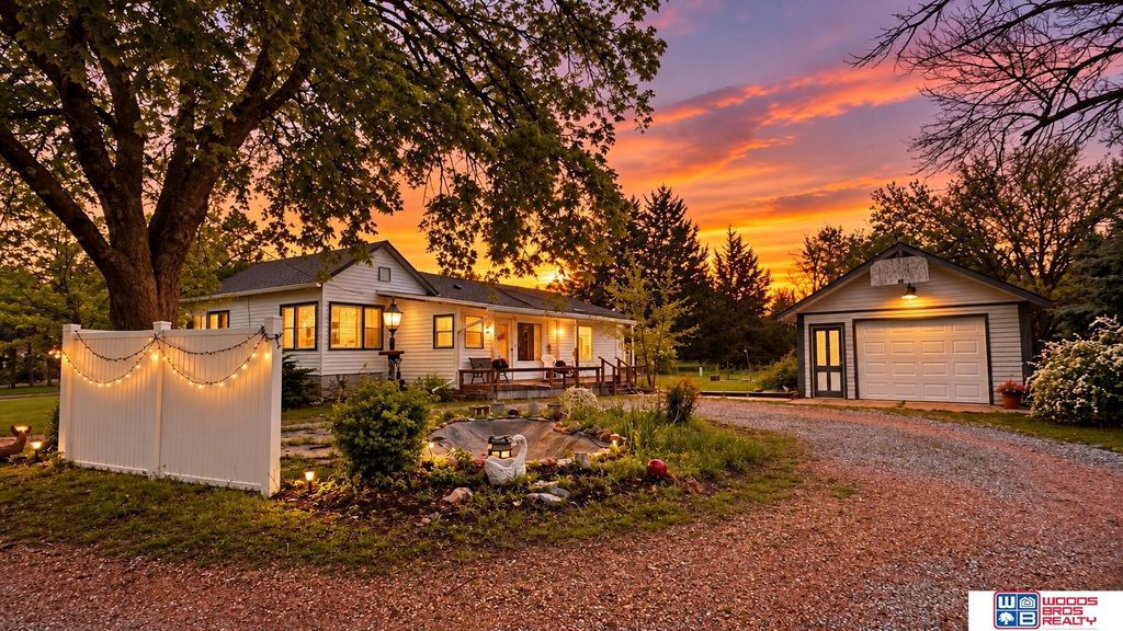 1710 K Street, Fairbury