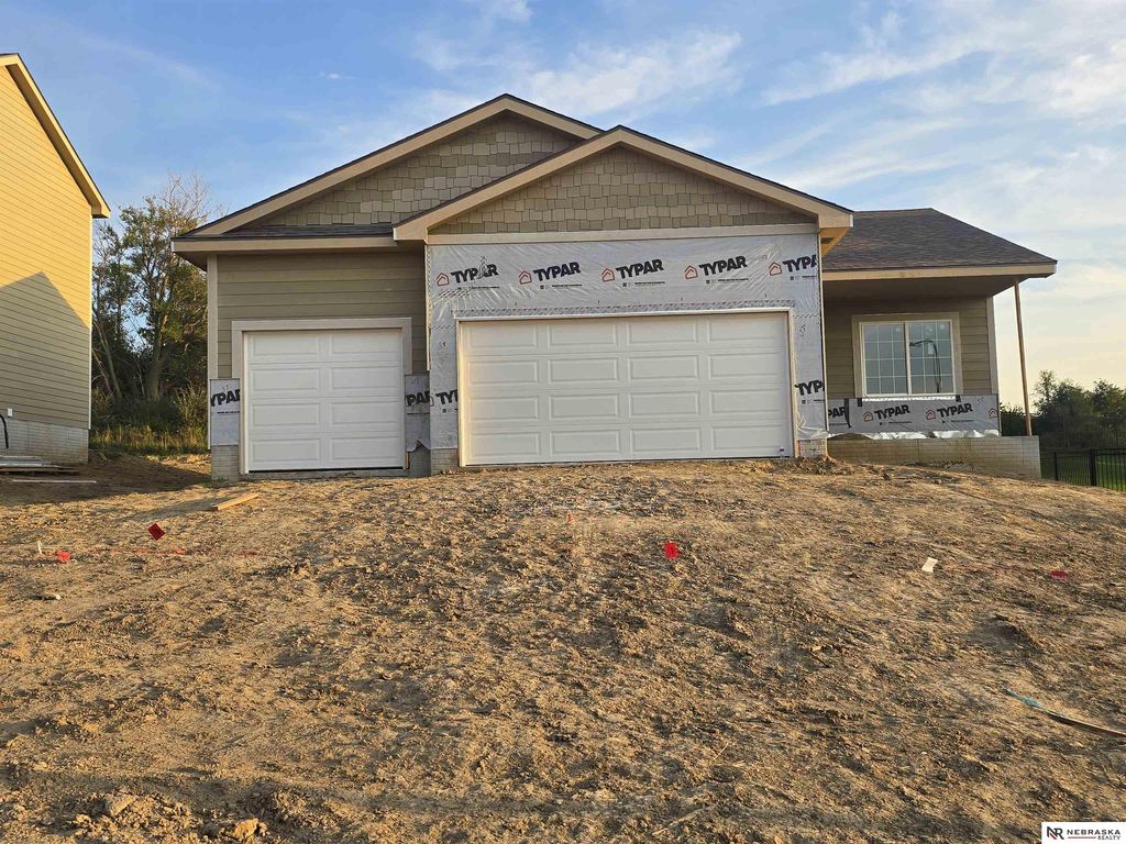 17155 Abigail Street, Bennington
