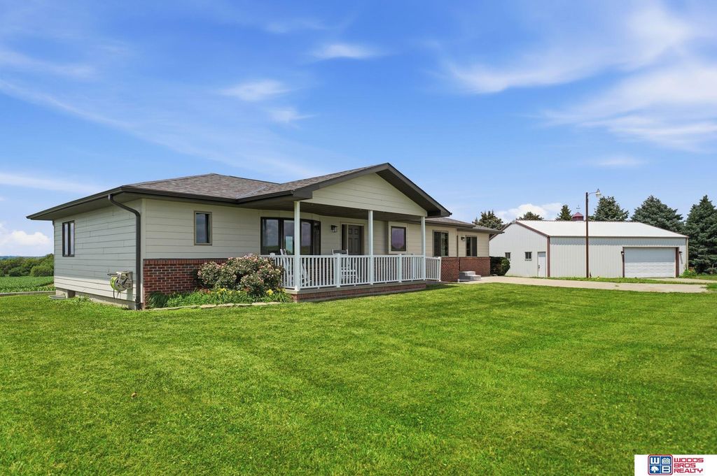 1667 N 12th Road, Palmyra