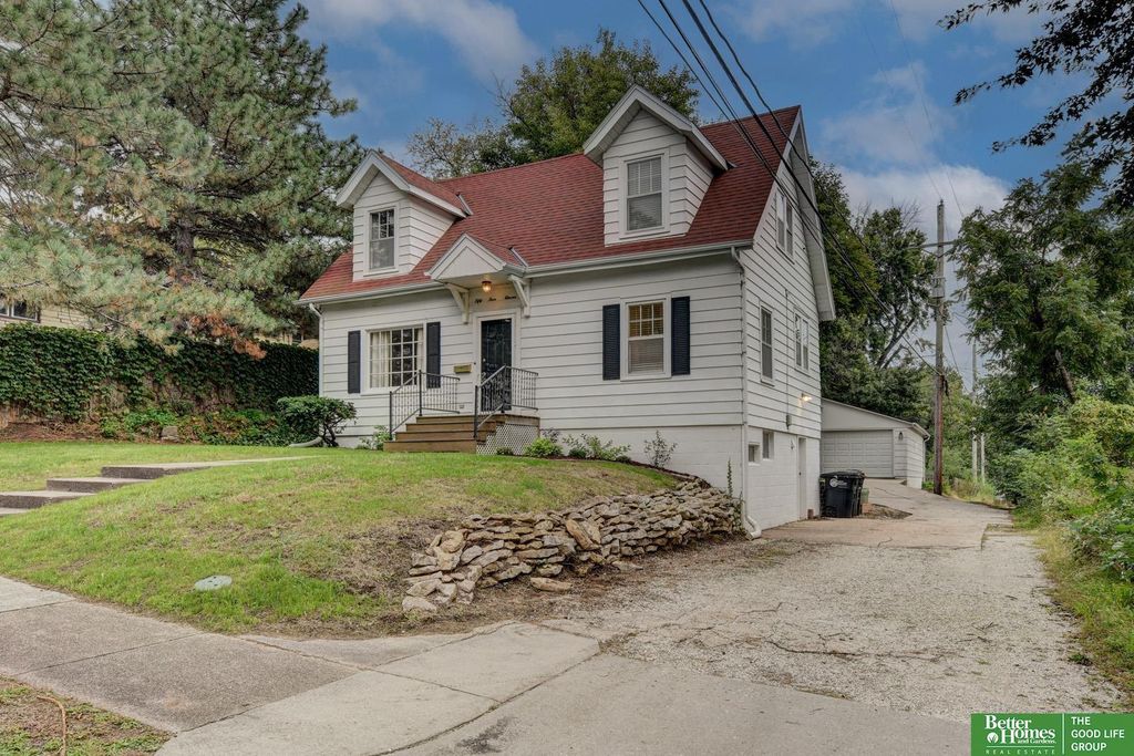 5411 Pacific Street, Omaha