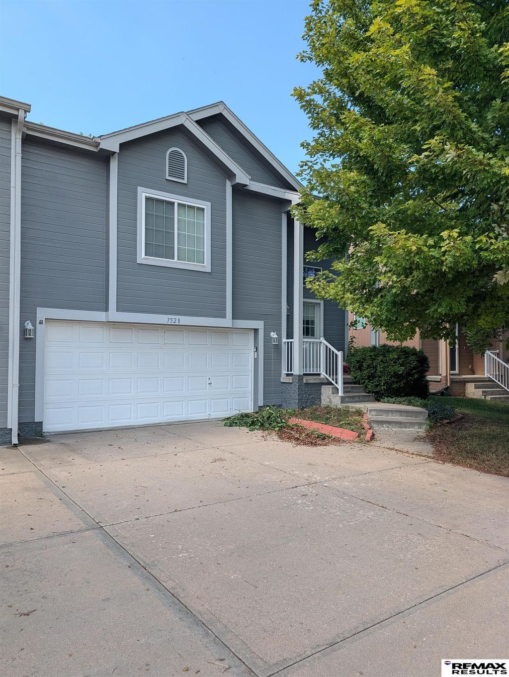 7528 N 77 Terrace, Omaha