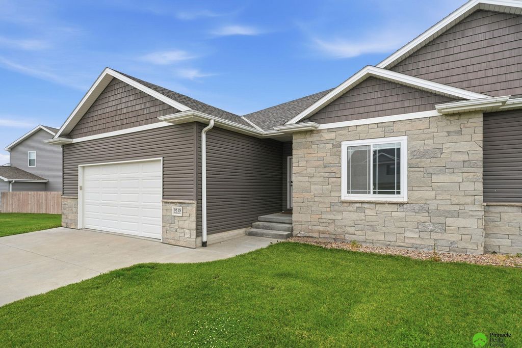 9515 Friedman Street, Lincoln