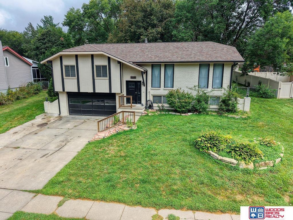 6220 S 48th Street, Lincoln