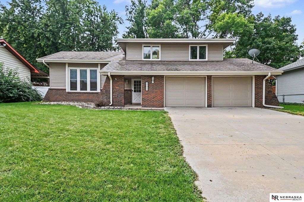 14517 R Street, Omaha