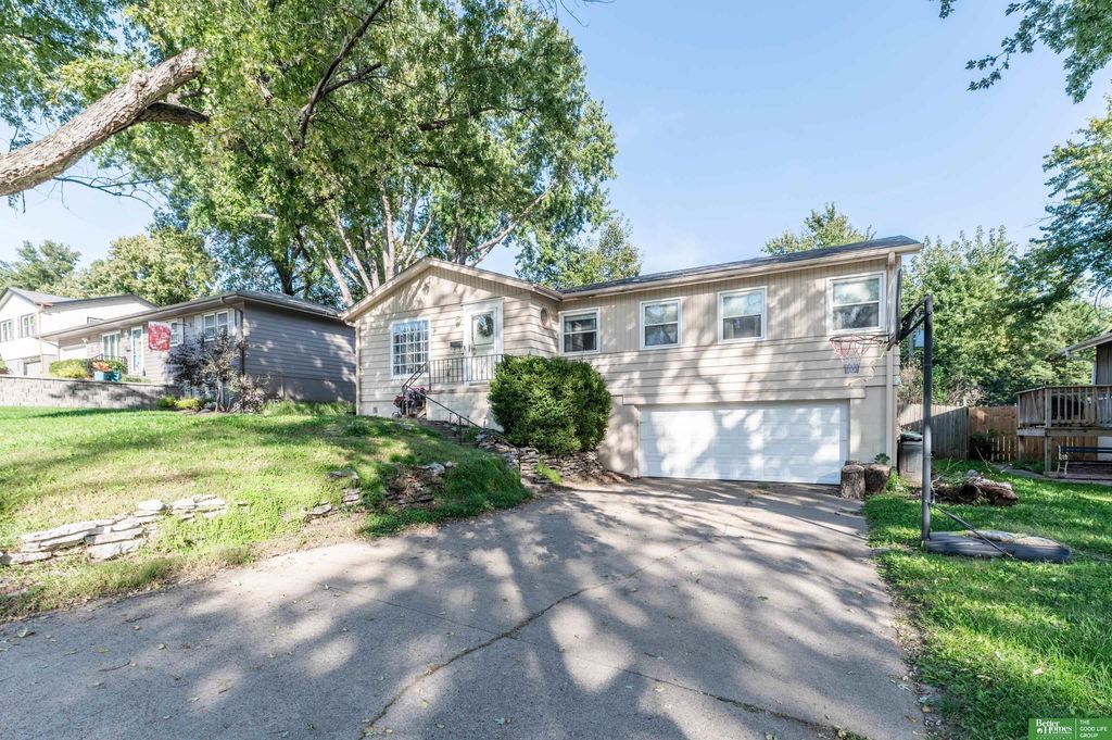 3717 S 91st Street, Omaha