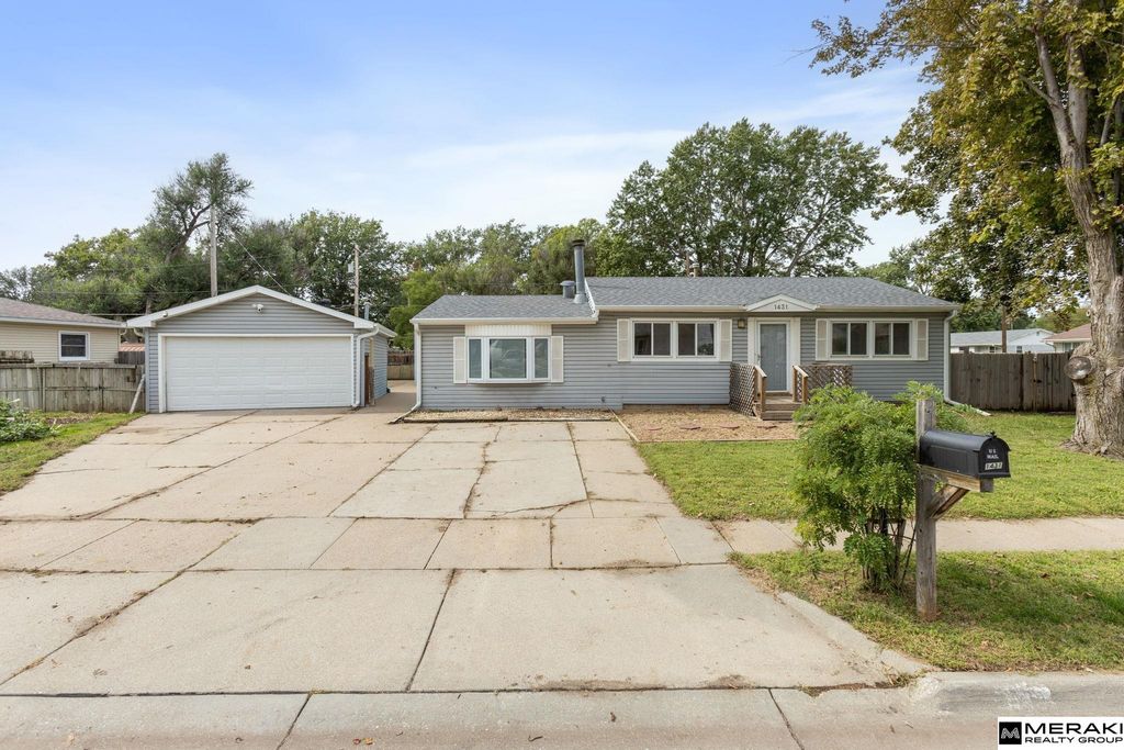 1431 N 54 Street, Lincoln