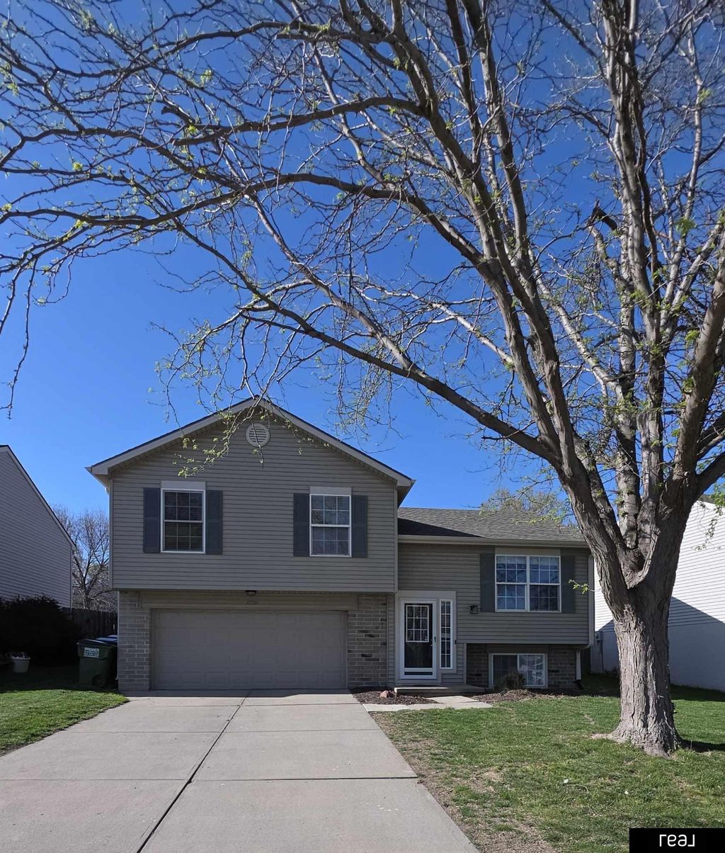 17718 Olive Street, Omaha
