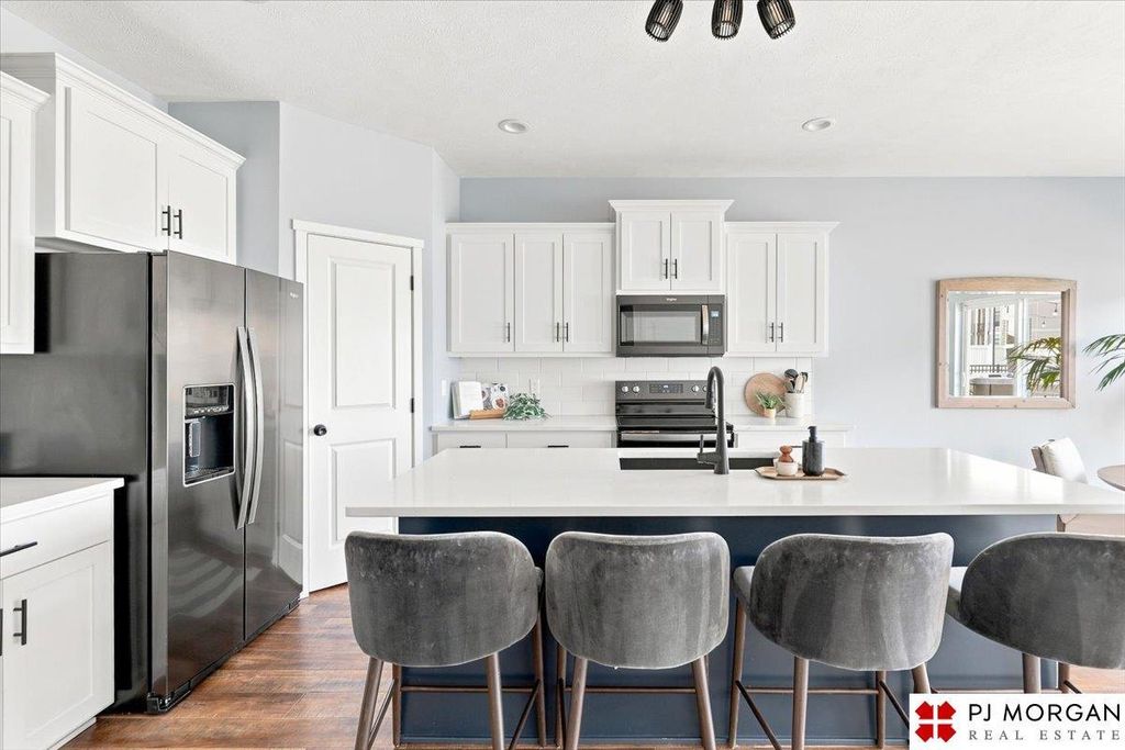 23815 Harvest Heights Circle, Waterloo
