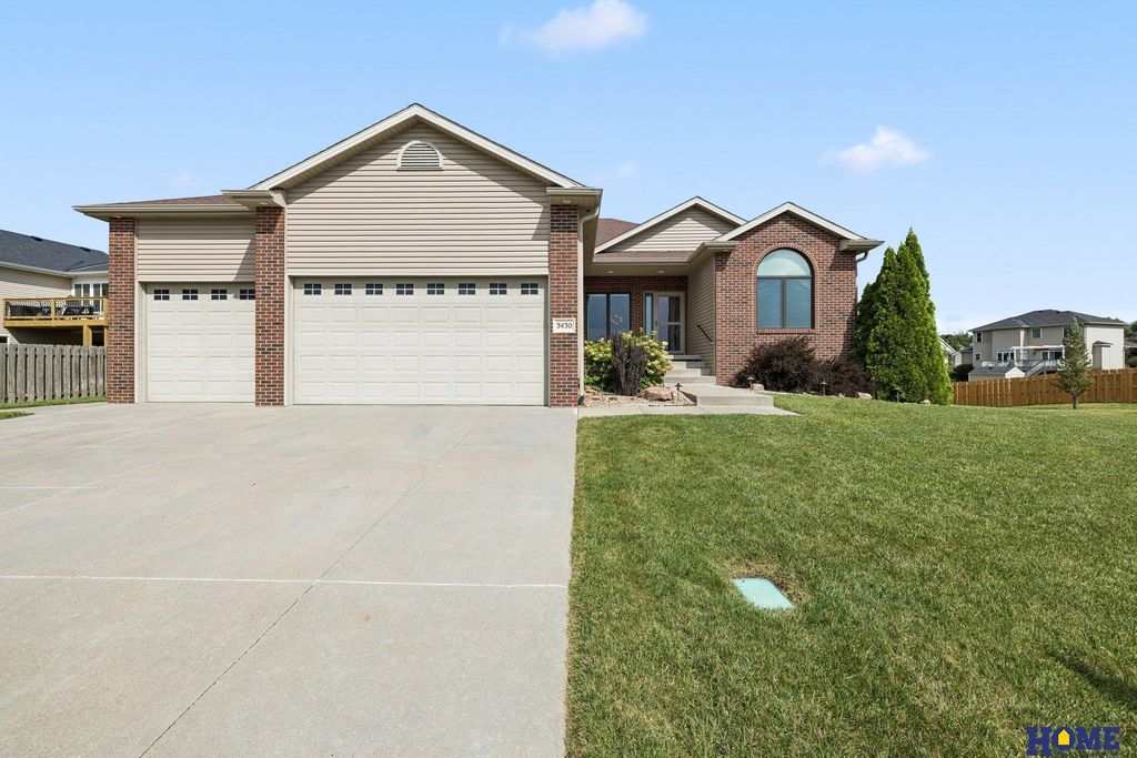 3430 Grainger Parkway, Lincoln