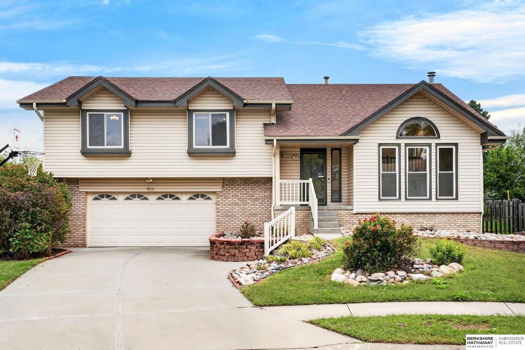 15610 Franklin Circle, Omaha