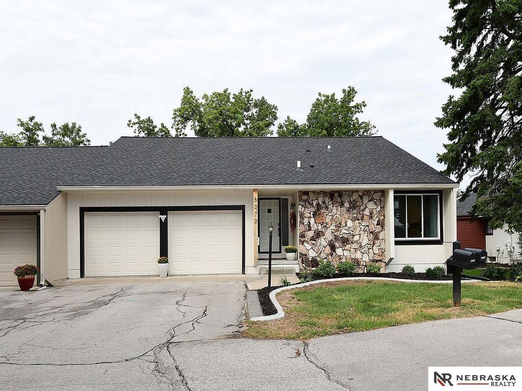 5070 S 150 Street, Omaha