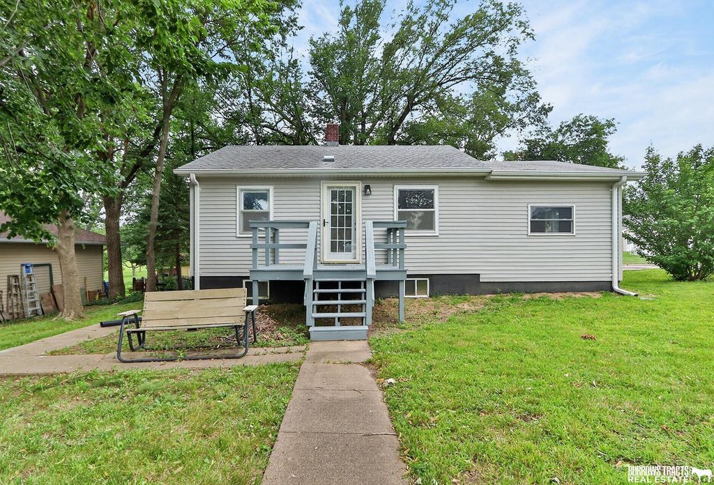 2400 S Street, Auburn