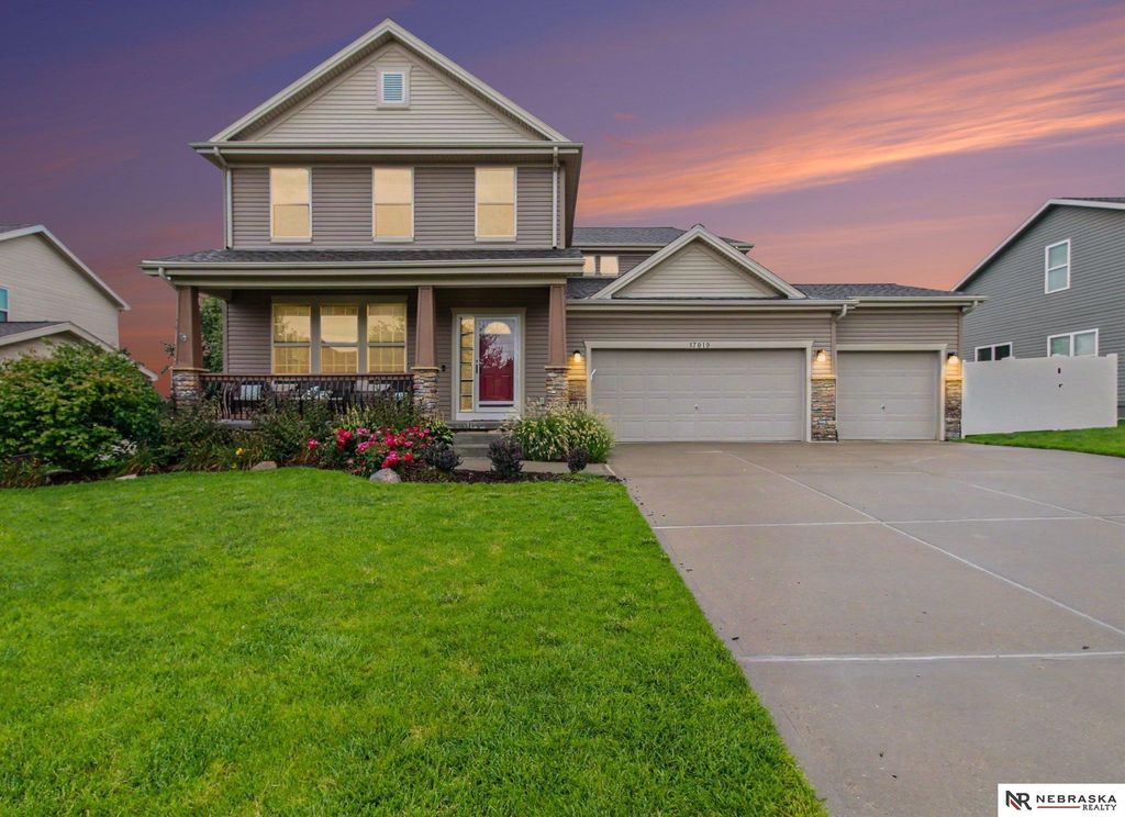 17019 Chandler Street, Omaha
