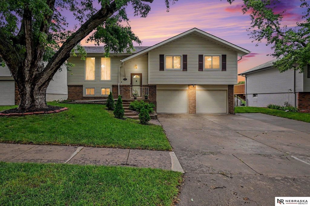 6135 Nw 12th Street, Lincoln