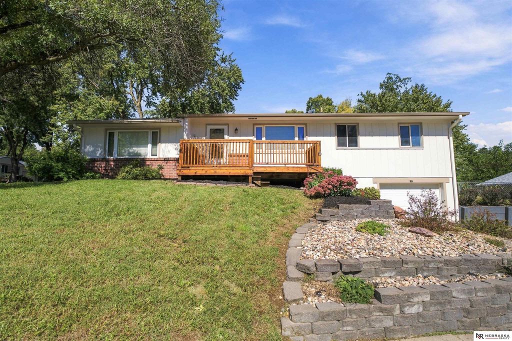 12620 A Street, Omaha