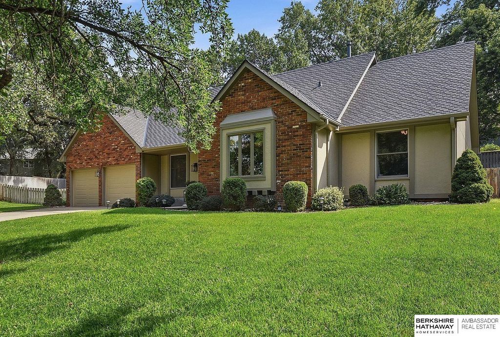 3505 S 95th Street, Omaha