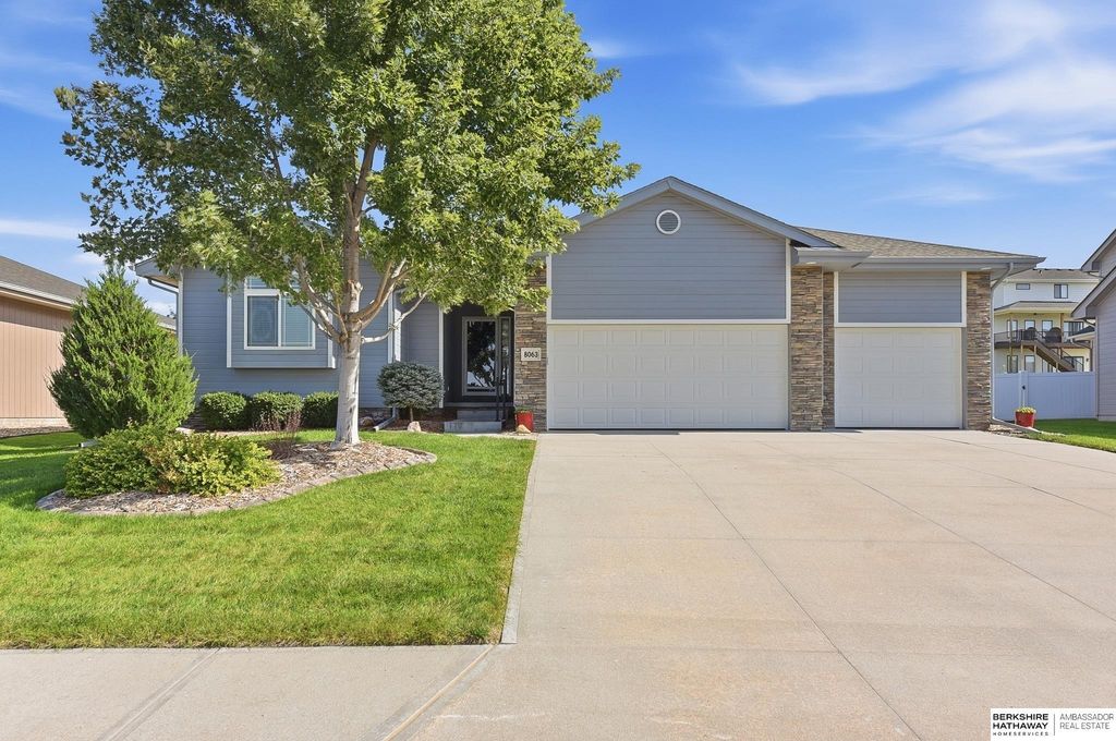 8063 N 129th Avenue, Omaha