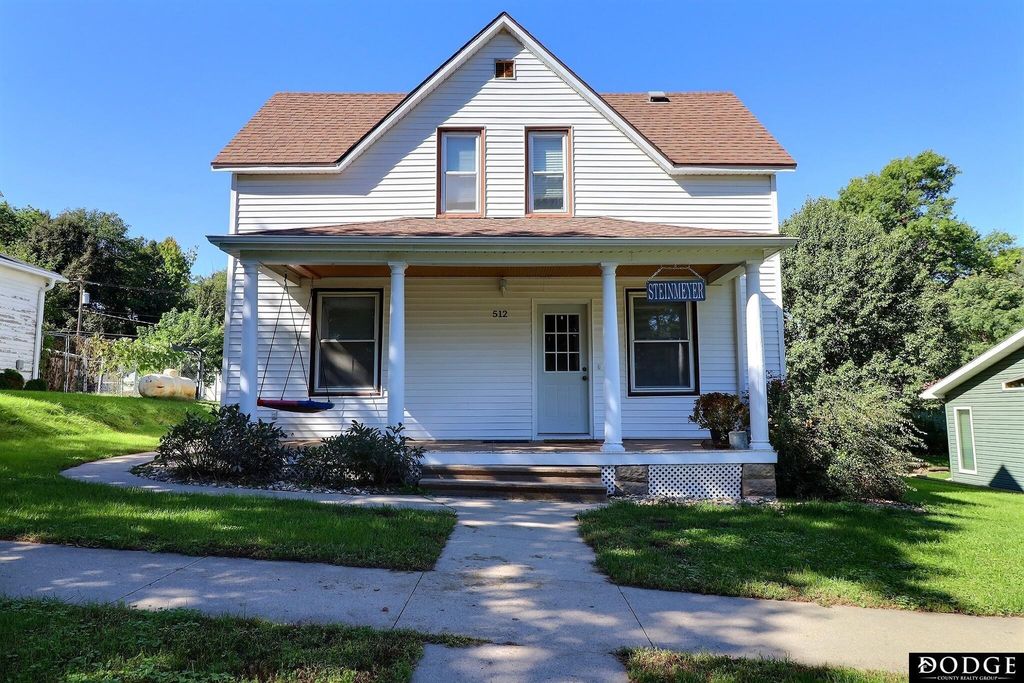 512 Elm Street, Clarkson
