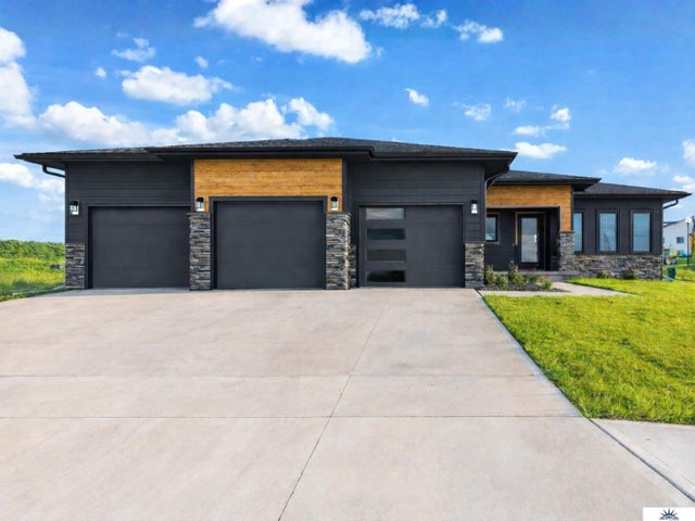 Photo of Listing #22605908