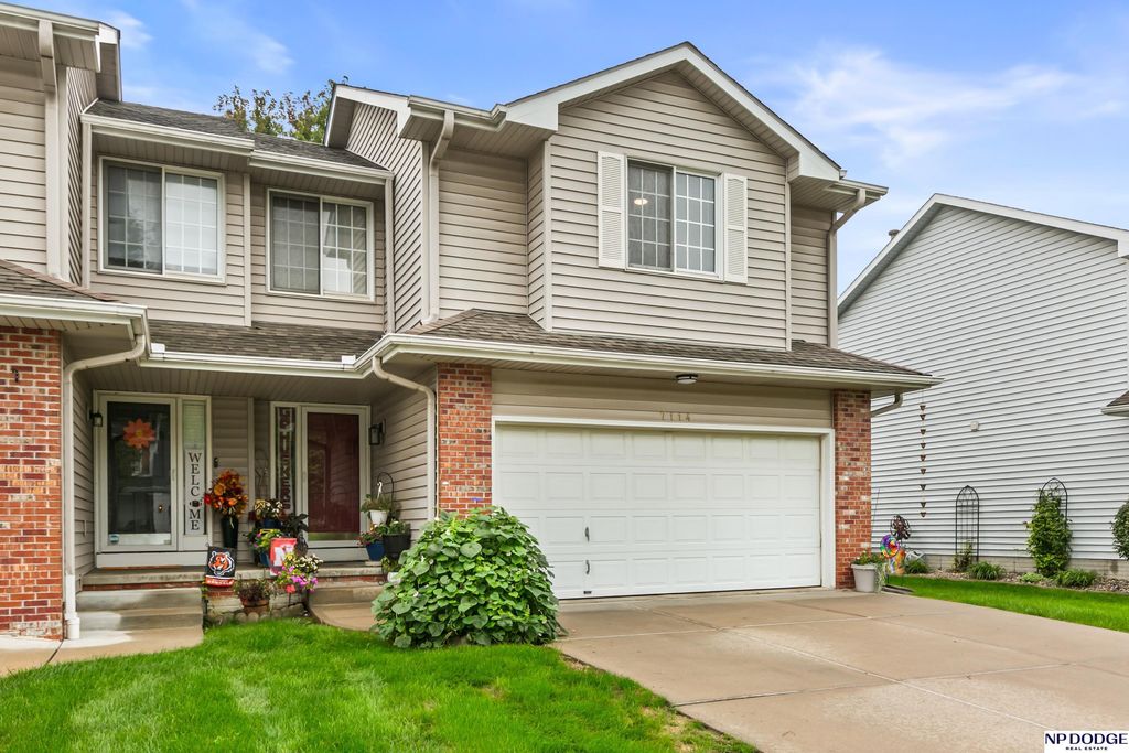 7114 S 154 Street, Omaha