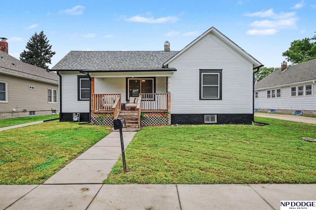 1917 N D Street, Fremont