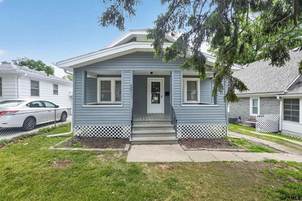 5911 N 33rd Avenue, Omaha
