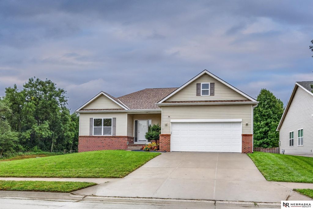 14601 Hartman Avenue, Omaha