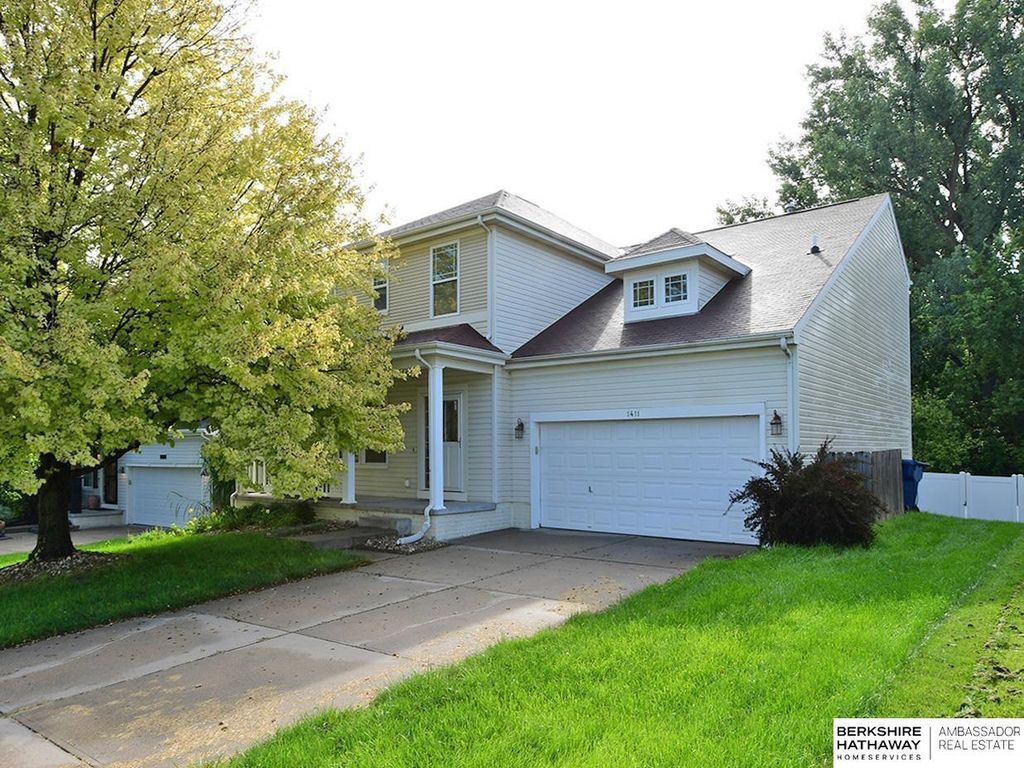 1411 N 208th Street, Omaha