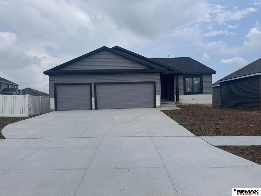 6920 N 8th Street, Lincoln