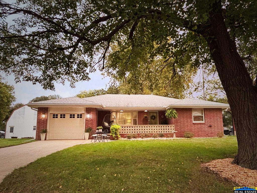 510 S School Street, Wilber