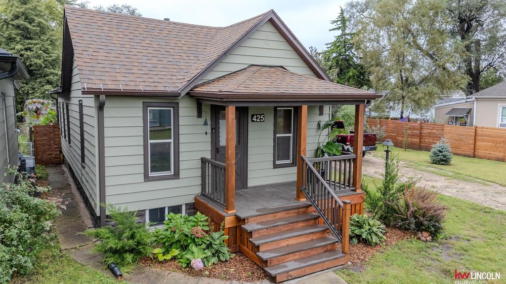 425 G Street, Lincoln