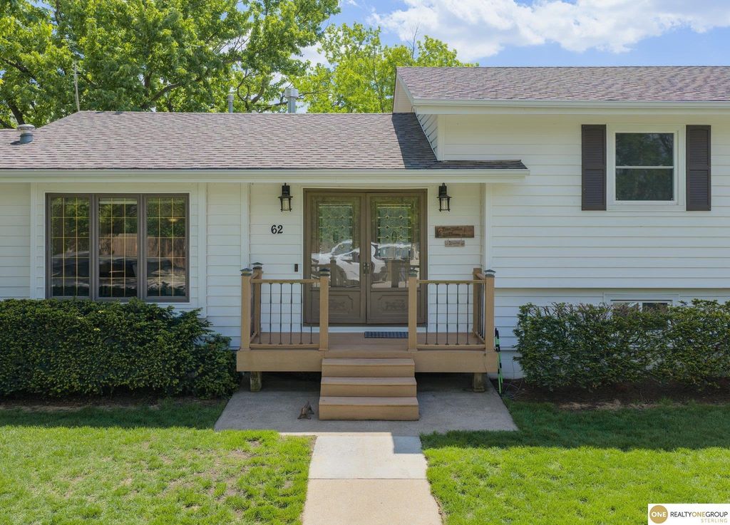 62 Lakewood Villa Street, Council Bluffs
