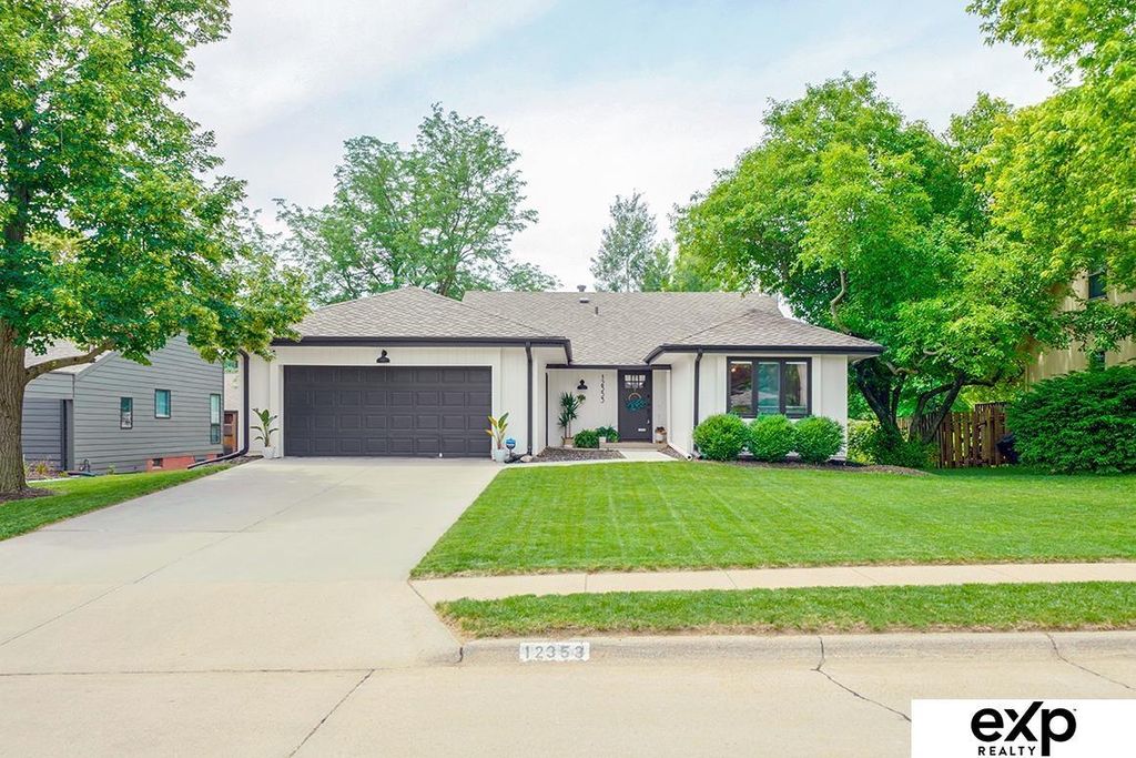 12353 Franklin Street, Omaha