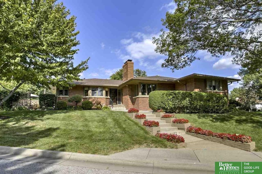 6102 Burt Street, Omaha