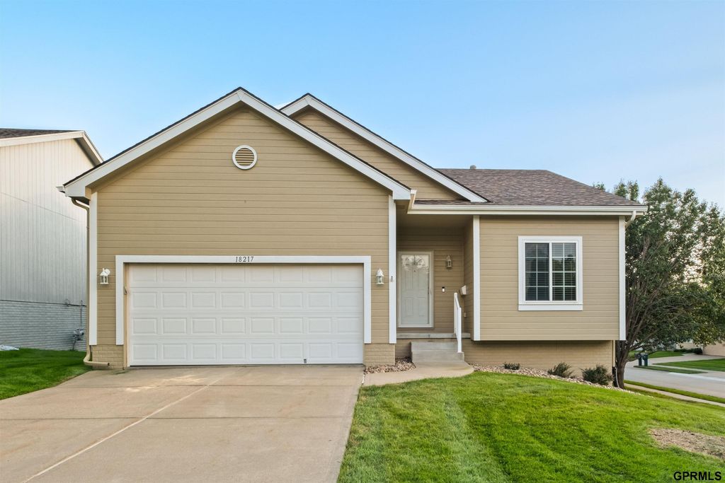 18217 Gertrude Street, Omaha