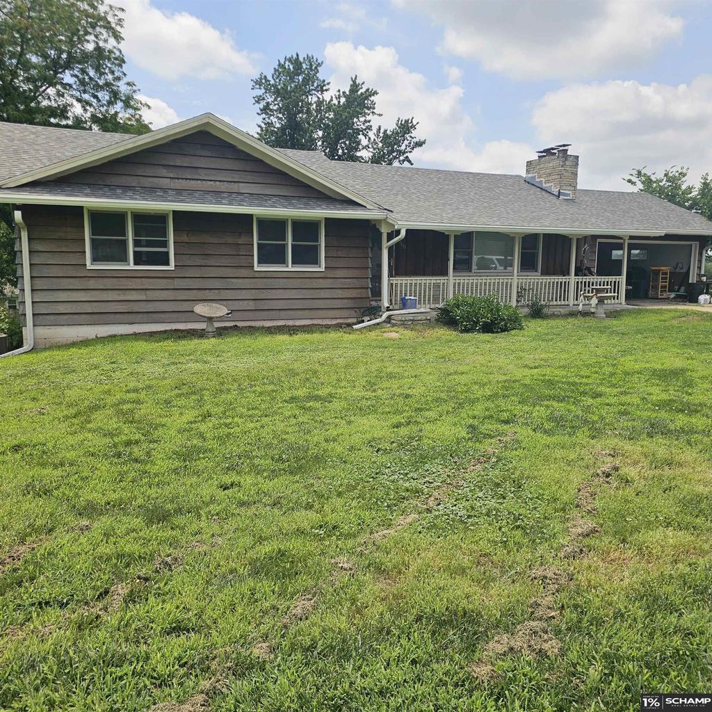 8535 Ames Avenue, Omaha