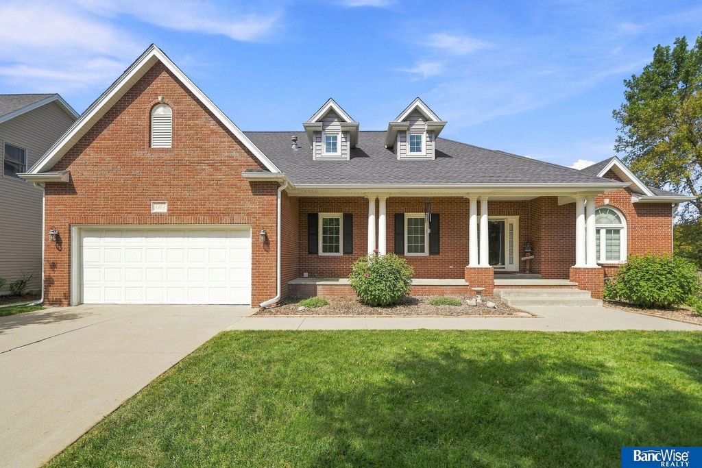 3201 Crown Pointe Road, Lincoln