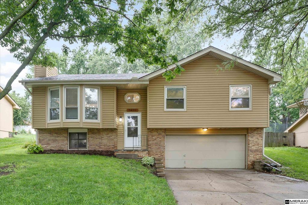 5420 N 128 Street, Omaha