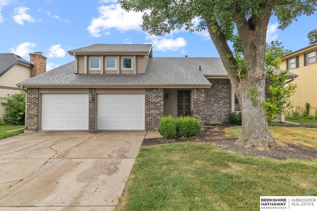 13005 S 29th Avenue, Bellevue