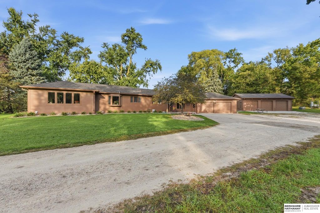 11864 County Road P26, Blair