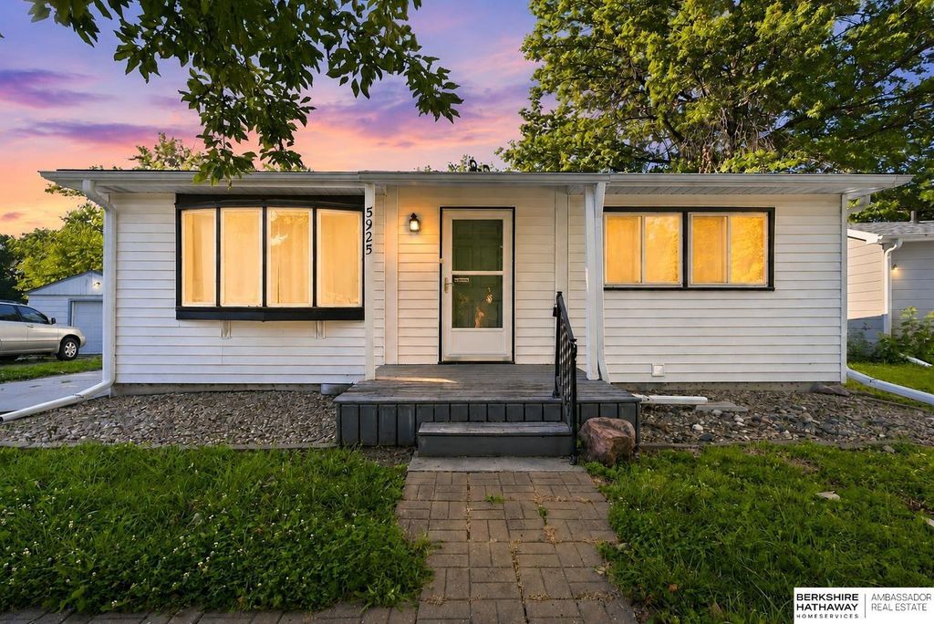 5925 Tangeman Terrace, Lincoln