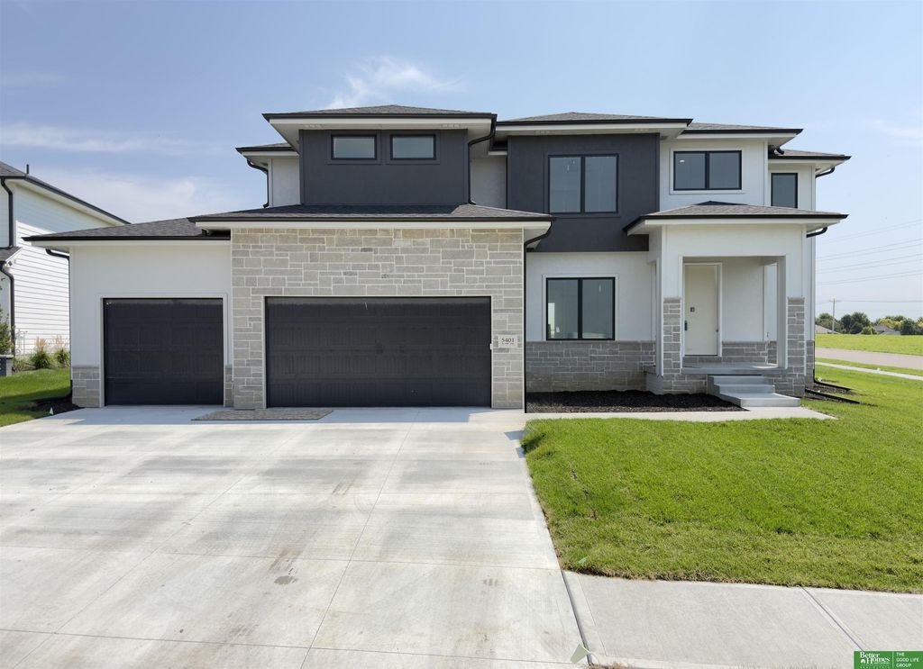 5401 N 196th Avenue, Elkhorn