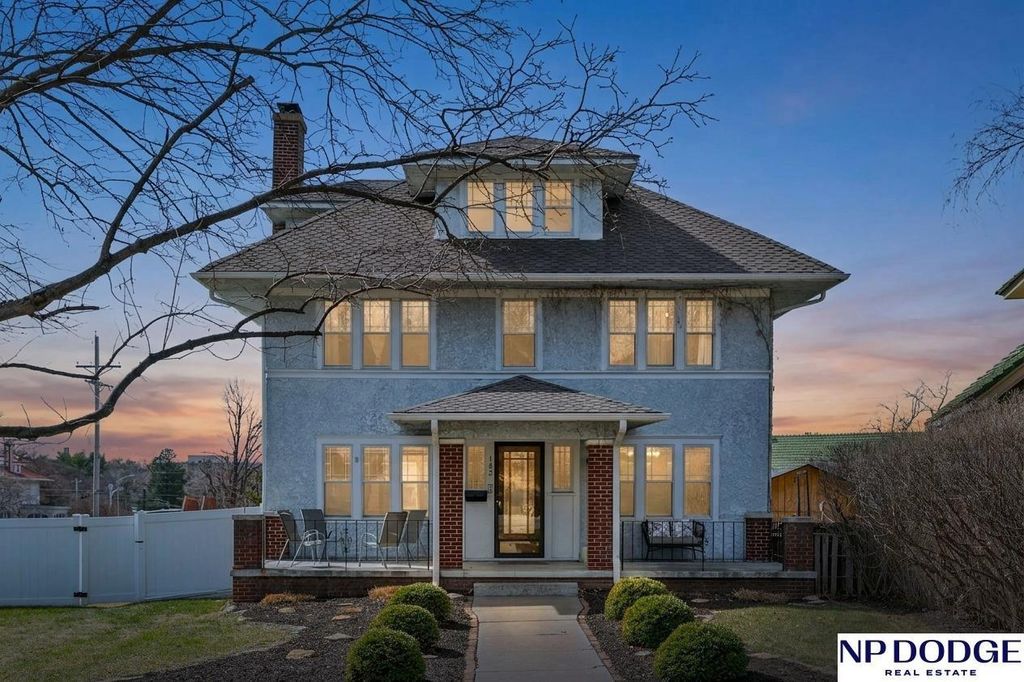 102 N 55 Street, Omaha