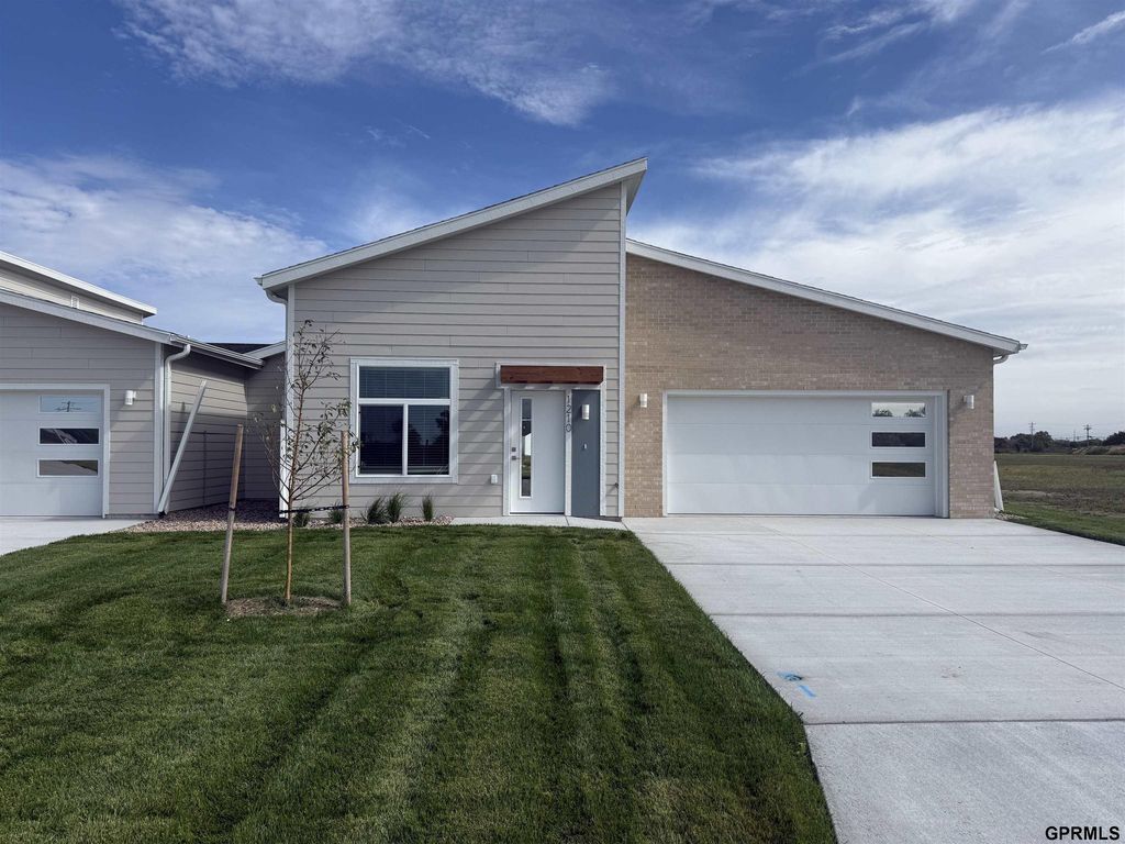 1210 Wycoff Drive, Lexington