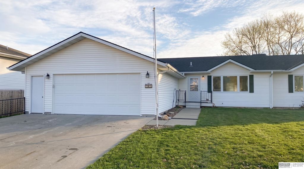 503 S Hazel Street, Glenwood