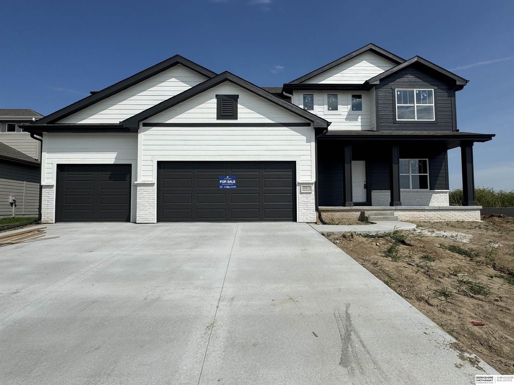 20810 Vernon Avenue, Elkhorn