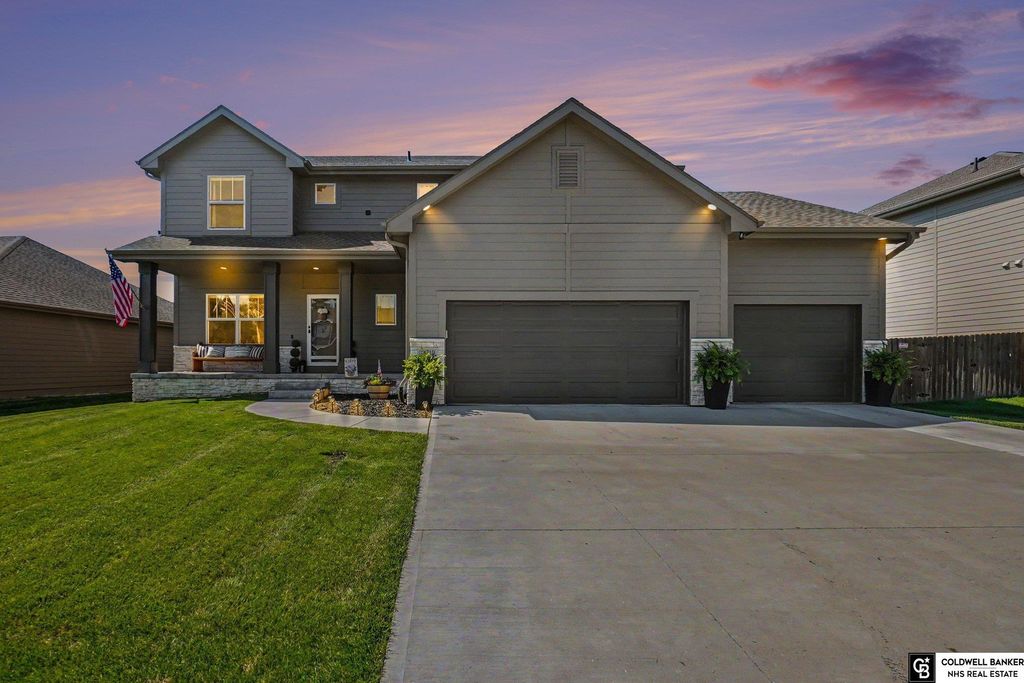 13710 S 54 Street, Papillion