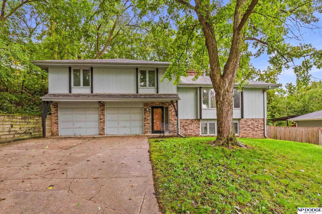 1113 S 16 Avenue, Blair